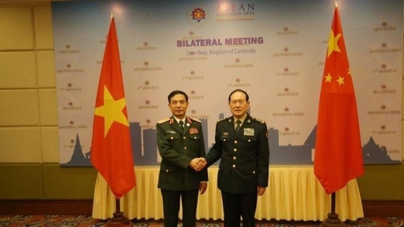 Bộ trưởng Quốc phòng Việt Nam - Trung Quốc gặp nhau tại Campuchia